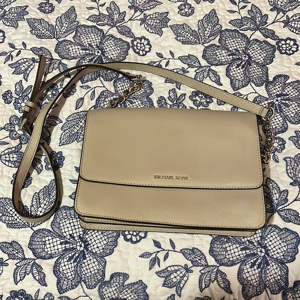 Michael Kors crossbody